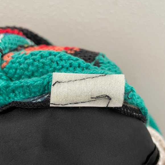 Vintage 90's Alfonso Pozo for Globetrotter "Jungle Animal" Cardigan Sweater - Picture 13 of 13